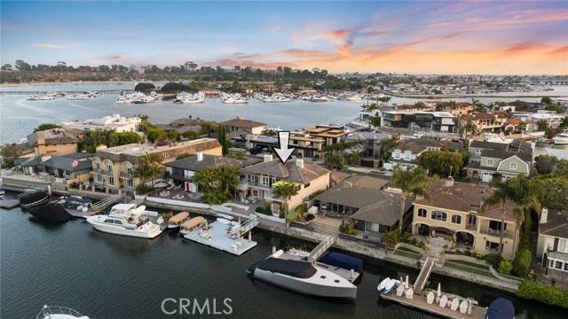 Newport Beach, CA 92660,218 Evening Star LN