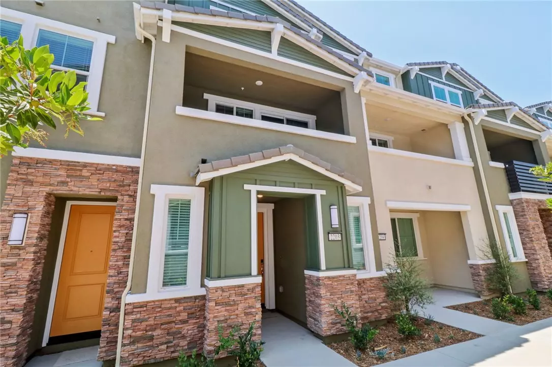 San Marcos, CA 92069,2203 Saltbush DR