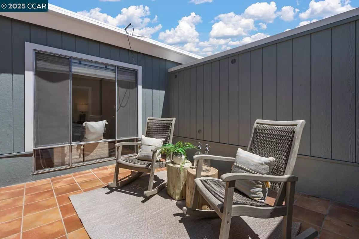 Walnut Creek, CA 94595,1129 Leisure Ln 2