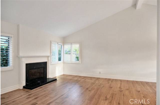 Corona Del Mar, CA 92625,1529 Keel DR