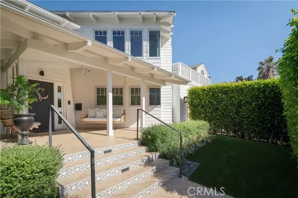 Manhattan Beach, CA 90266,2104 Flournoy RD