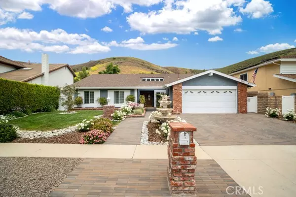 6505 Smoke Tree AVE, Oak Park, CA 91377