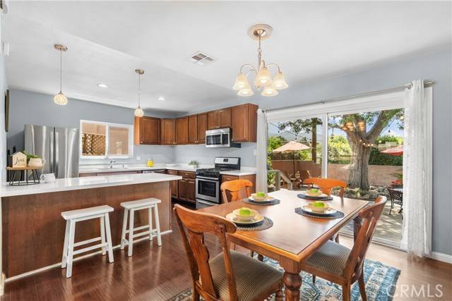 Newhall, CA 91321,25159 Wheeler RD