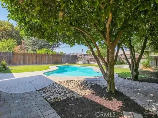 Clovis, CA 93612,1044 Dewitt AVE