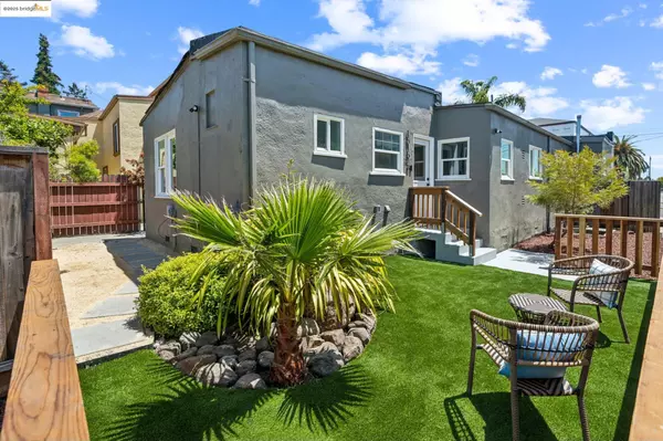 Berkeley, CA 94703,1515B Derby St