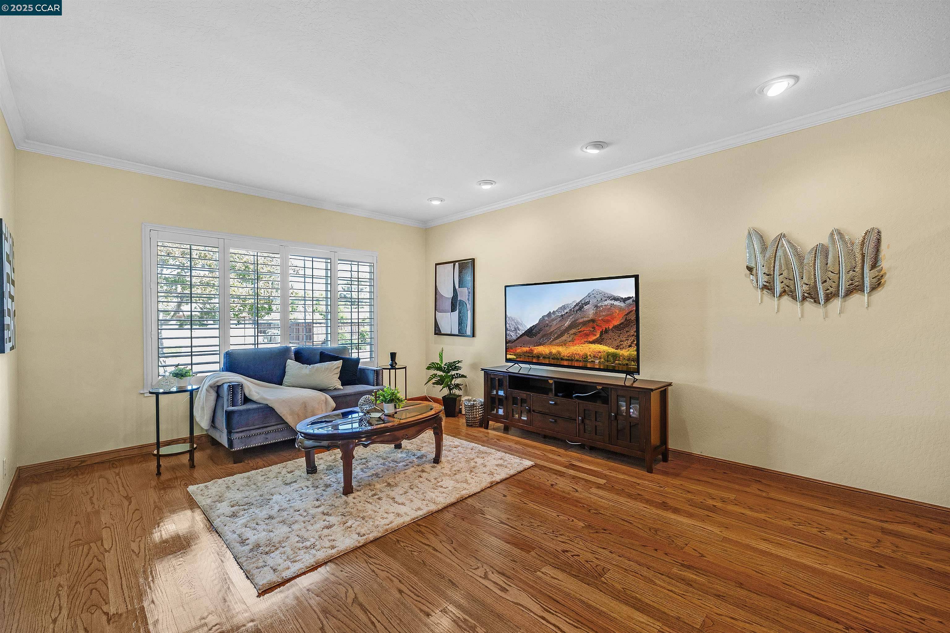 Antioch, CA 94509,3936 Pebble Dr