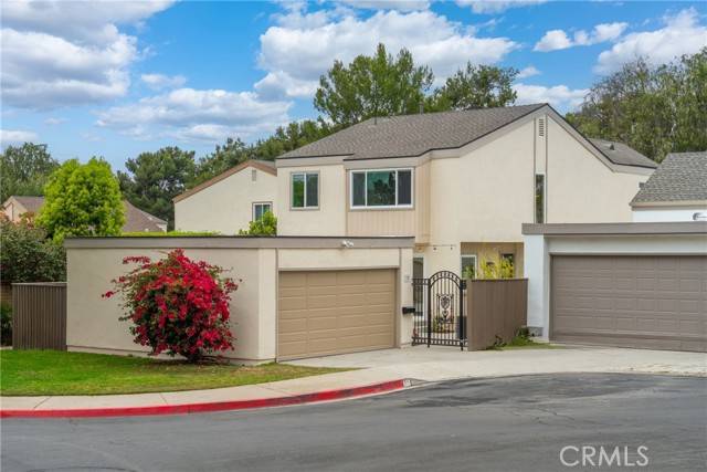 15 Willow tree, Irvine, CA 92612