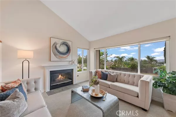 Escondido, CA 92027,1605 Tibidabo DR