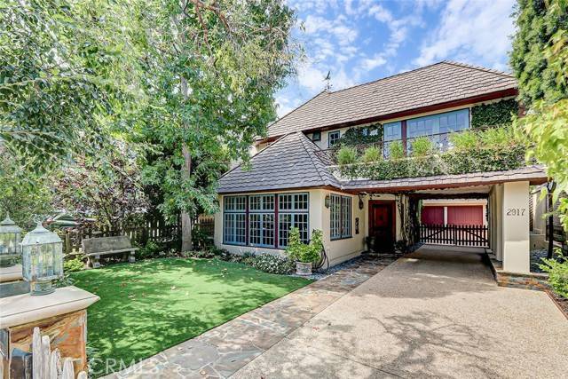 2917 N Poinsettia AVE, Manhattan Beach, CA 90266