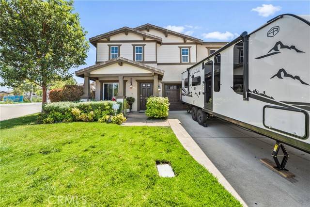 Fontana, CA 92336,7925 Hemingway CT