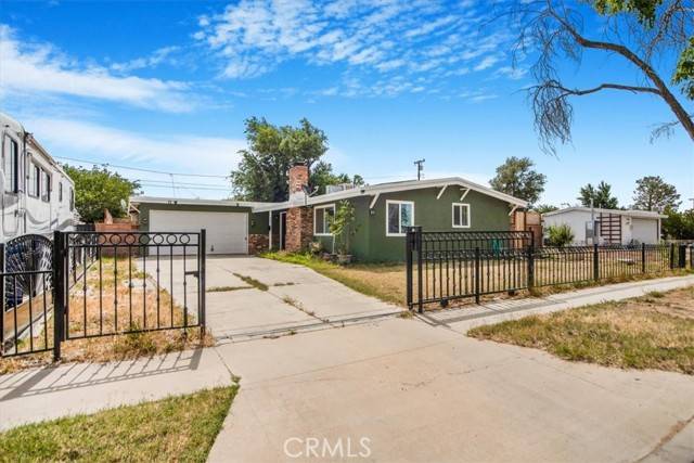44128 Stanridge AVE, Lancaster, CA 93535