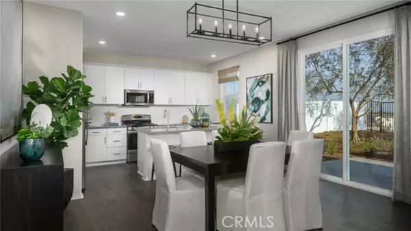 Rialto, CA 92377,2446 Powell DR