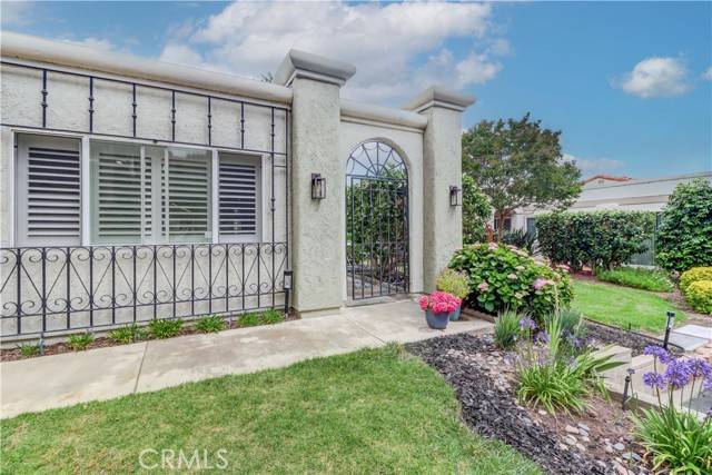 3521 Bahia Blanca C, Laguna Woods, CA 92637