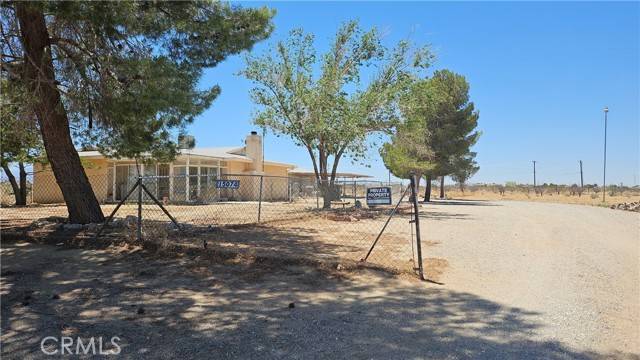 Victorville, CA 92392,15074 Richmond AVE