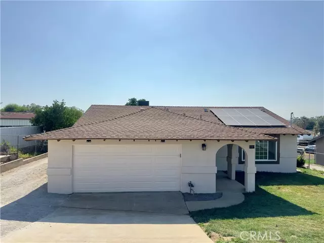 5187 Cedar ST, Jurupa Valley, CA 92509