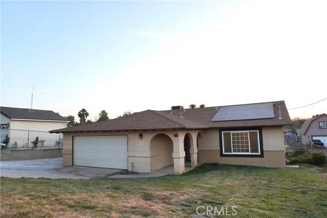 Jurupa Valley, CA 92509,5187 Cedar ST