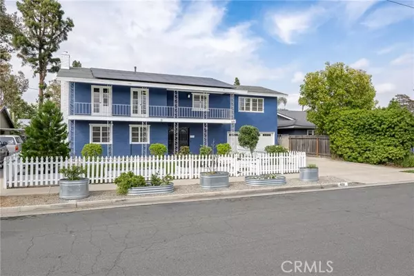 Placentia, CA 92870,639 Royal Stewart