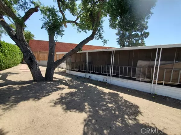 Canyon Country, CA 91351,18540 Soledad Canyon RD 53