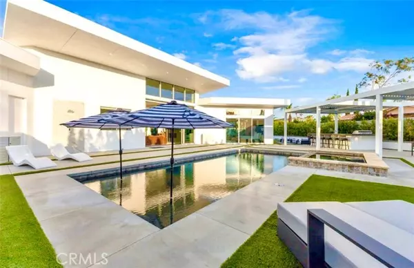 Palm Springs, CA 92262,2100 E Sahara RD