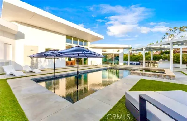 Palm Springs, CA 92262,2100 E Sahara RD