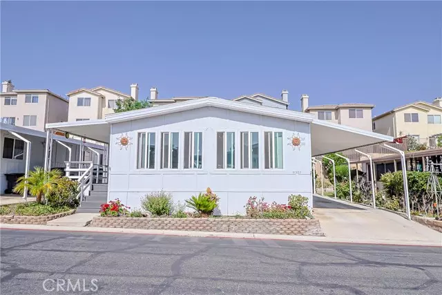 Castaic, CA 91384,31307 Blue Sky Way 105