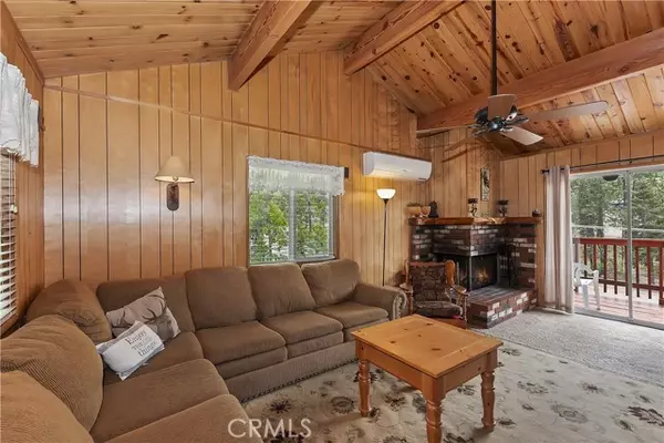Big Bear Lake, CA 92315,43230 Moonridge RD