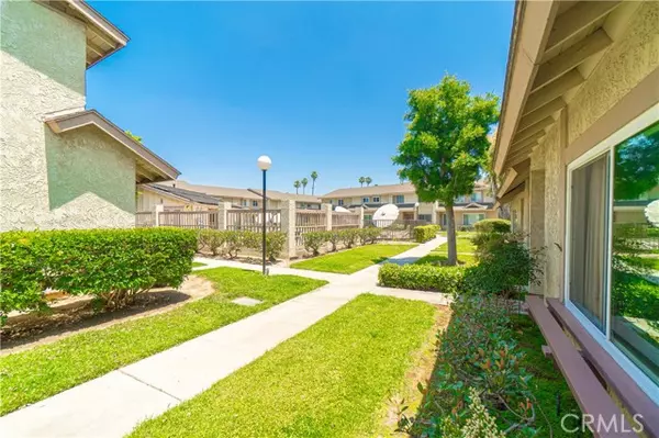 South Gate, CA 90280,5950 IMPERIAL HWY 48