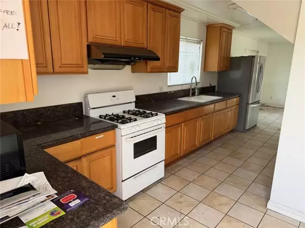 El Monte, CA 91732,11849 Lower Azusa RD