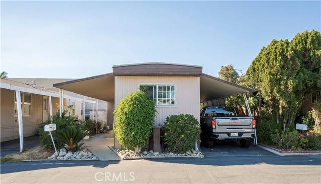 600 W Gladstone ST 31, Azusa, CA 91702