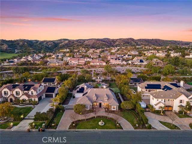 Yorba Linda, CA 92886,19103 Green Oaks RD