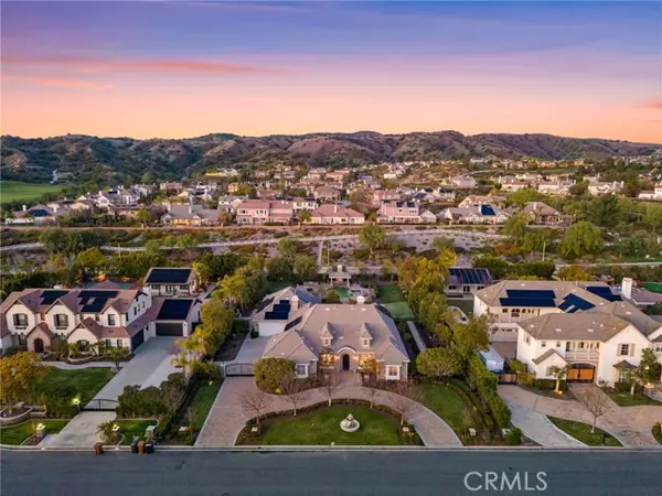 Yorba Linda, CA 92886,19103 Green Oaks RD