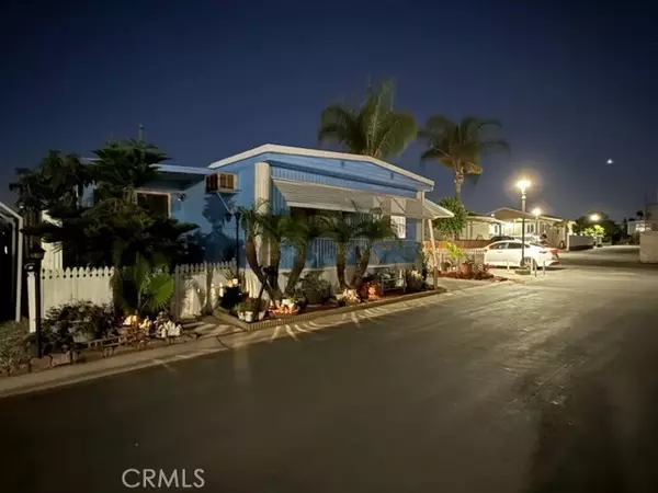 La Puente, CA 91744,650 La Seda RD 19C