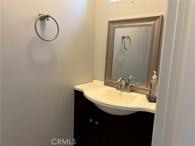 Van Nuys, CA 91406,7818 Amestoy AVE