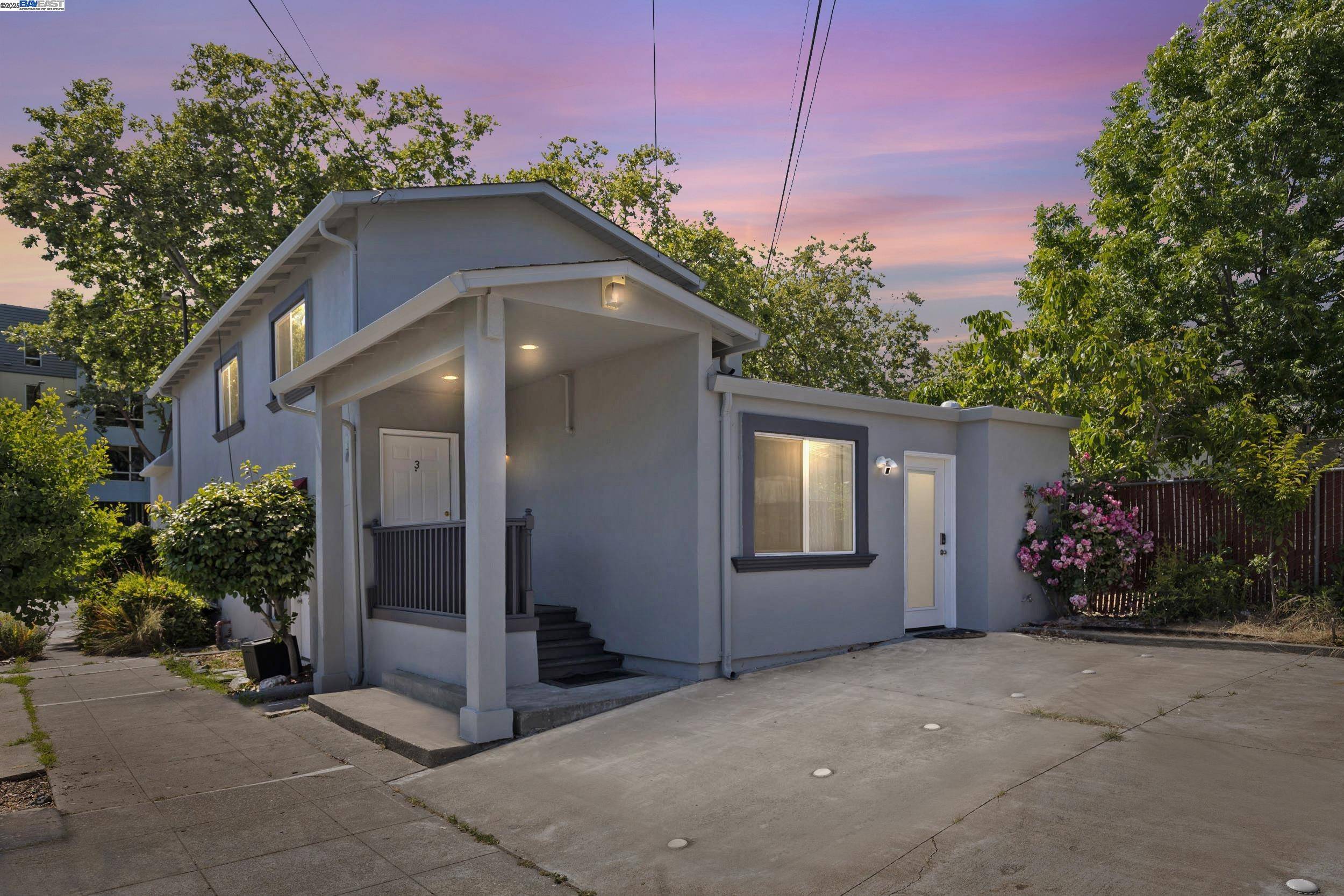 2649 San Pablo Ave 3, Berkeley, CA 94702