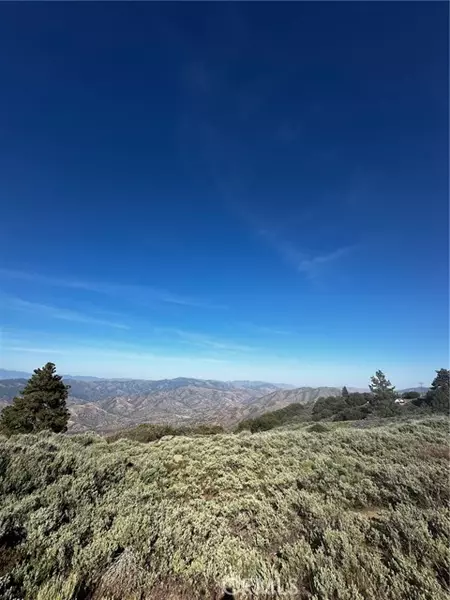 25840 Remington CT, Tehachapi, CA 93561