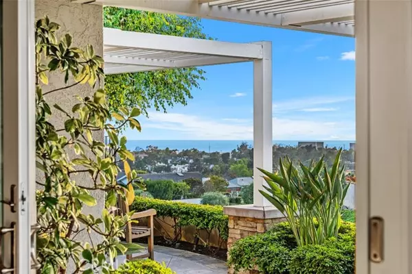 Newport Beach, CA 92660,1923 Yacht Colinia