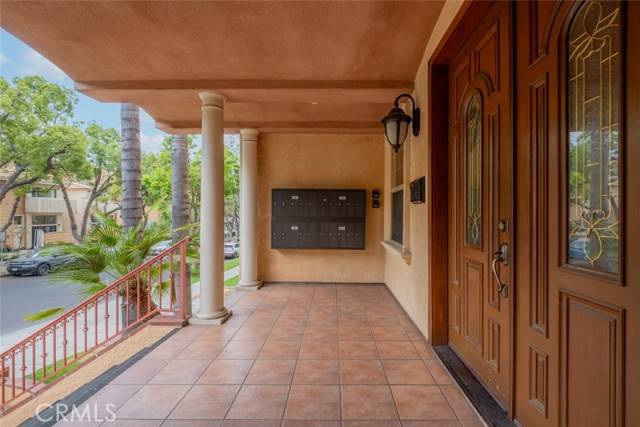 Burbank, CA 91501,465 E San Jose AVE 306