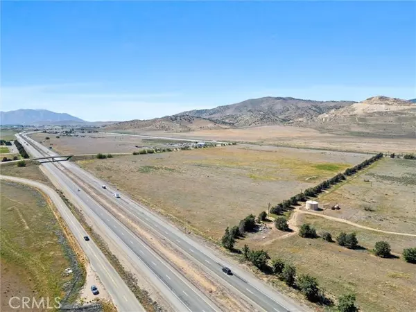 Tehachapi, CA 93561,43 Stiekman ST