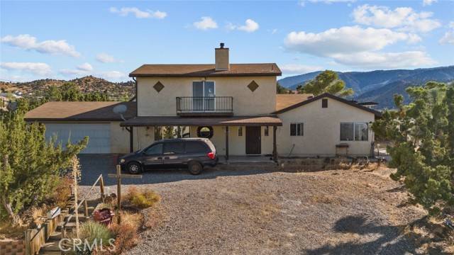 8676 Sky Line DR, Pinon Hills, CA 92372