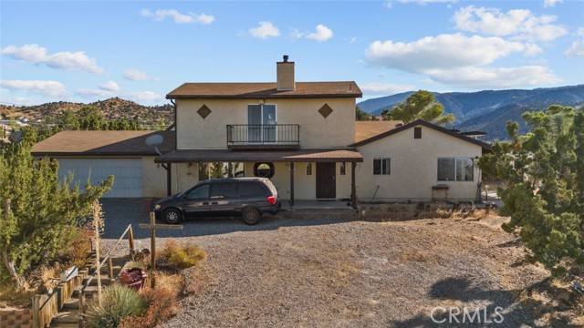 8676 Sky Line DR, Pinon Hills, CA 92372