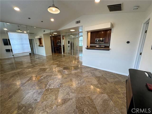 Rancho Santa Margarita, CA 92688,31 Via Cresta
