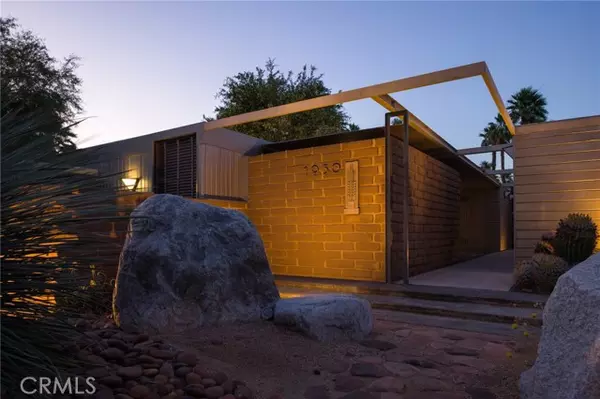 1950 E Desert Palms DR, Palm Springs, CA 92262