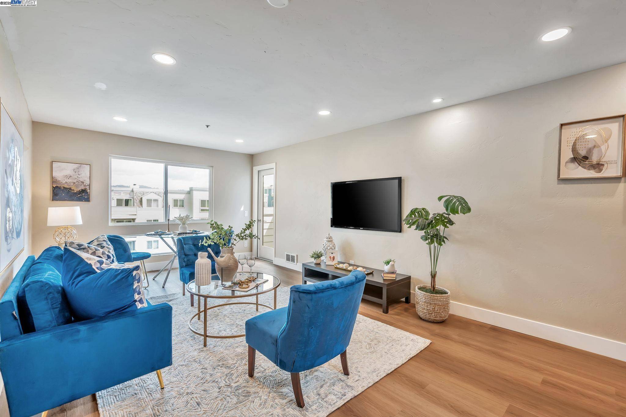 6400 Christie Ave 3404, Emeryville, CA 94608