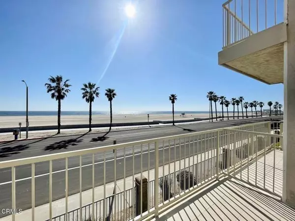 277 E Surfside DR, Port Hueneme, CA 93041