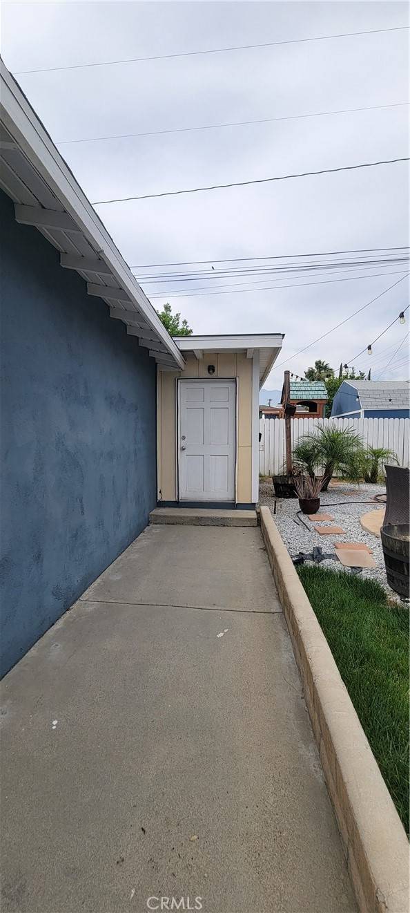 659 E 5th ST, Ontario, CA 91764