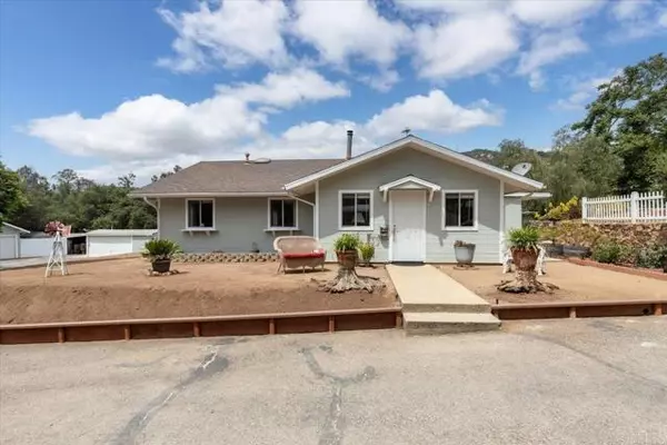 Escondido, CA 92026,26895 N Broadway