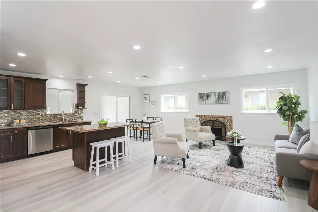 Anaheim, CA 92802,1419 W Laster AVE