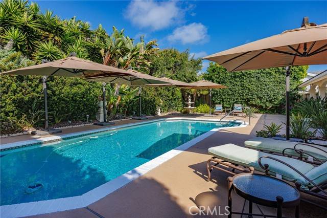 Corona Del Mar, CA 92625,1232 Keel DR