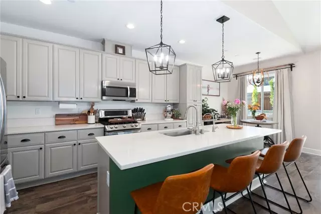 1053 Shultz LN, Santa Maria, CA 93455