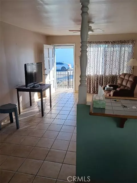 Inglewood, CA 90304,5155 W 104th ST